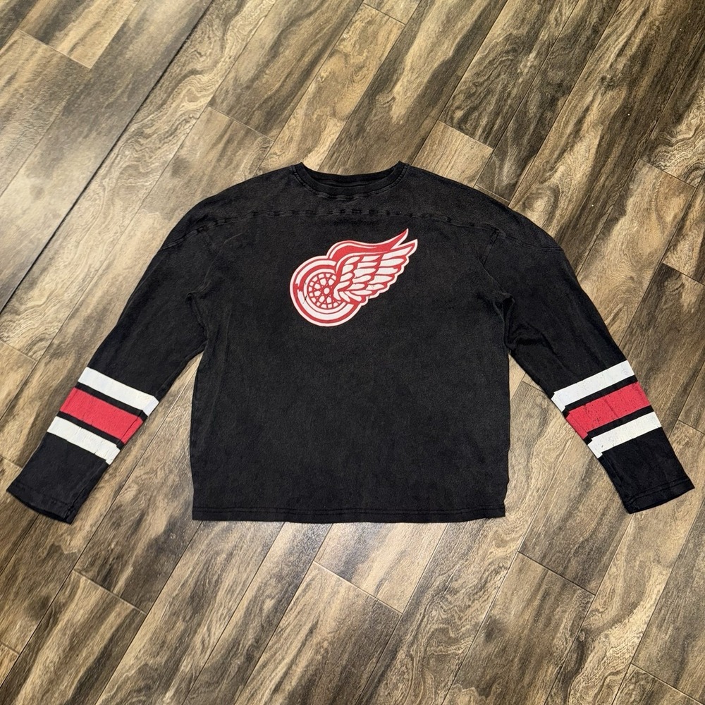 Red‎ Jacket Detroit Red Wings Retro-Style Crewneck Long Sleeve Shirt Size XL